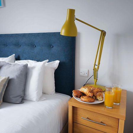 Hq Aparthotel Farnborough Farnborough  Kültér fotó