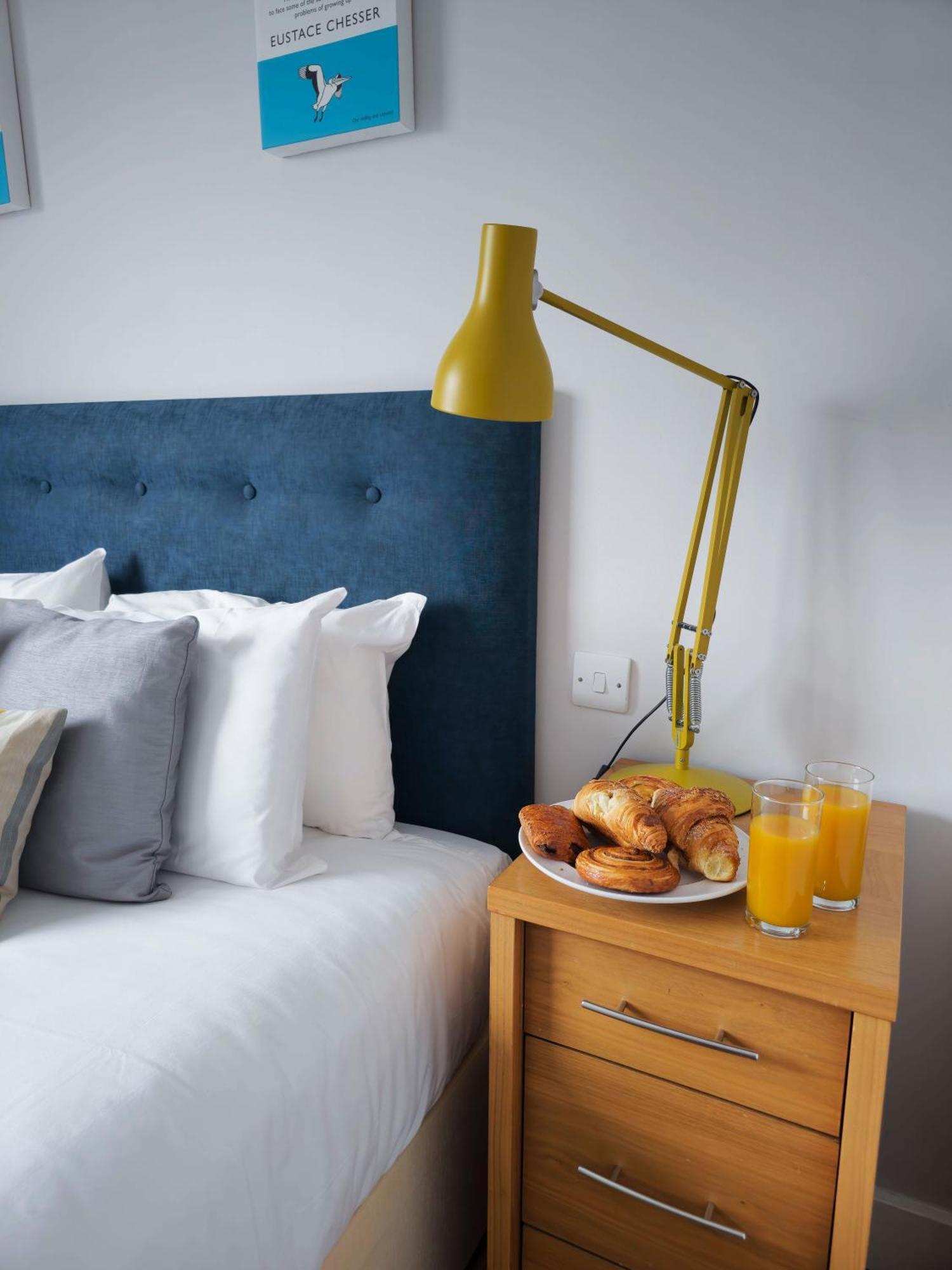 Hq Aparthotel Farnborough Farnborough  Kültér fotó